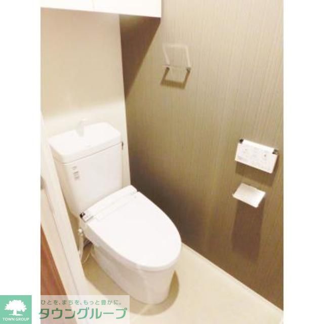 トイレ　※写真は同タイプ住戸です。