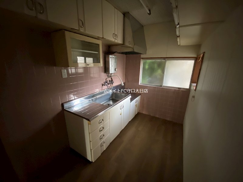 小路町松本貸家のキッチン写真