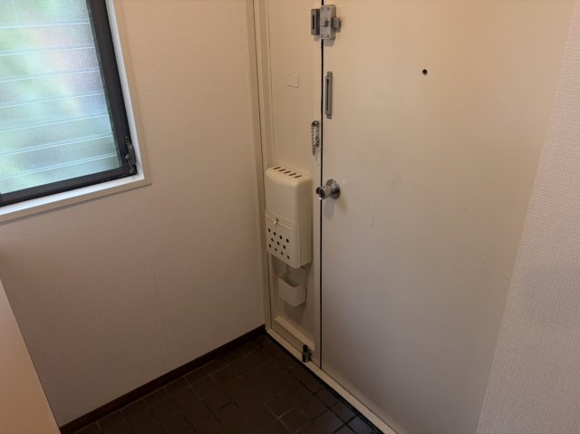 京王井の頭線 高井戸駅 徒歩4分 2階建 築45年の玄関写真