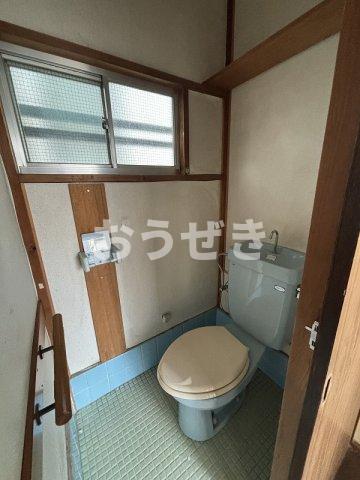 京急本線 黄金町駅 徒歩11分 2階建 築54年のトイレ写真