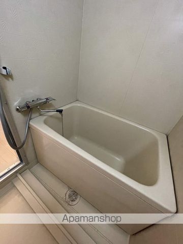 ＪＲ中央本線 春日井駅 徒歩3分 3階建 築36年の風呂写真