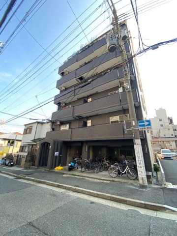 建物外観　外はこのようになっています