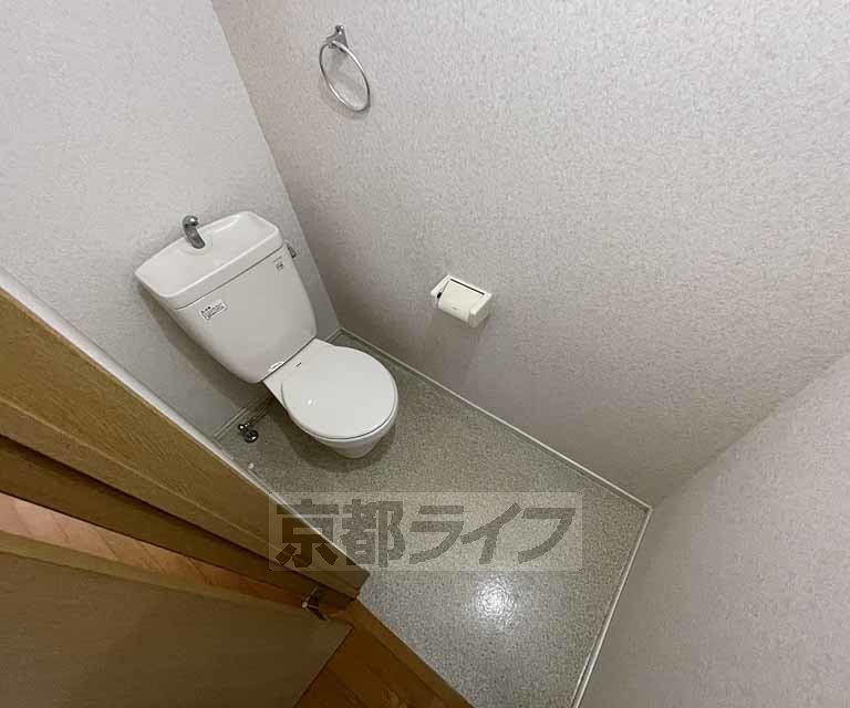 ビクトワールKS京田辺のトイレ写真
