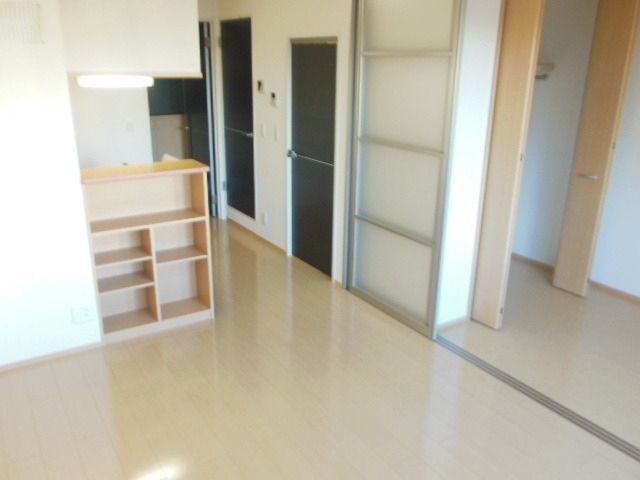 その他部屋・スペース　～カウンターキッチンの嬉しいリビングなんです～