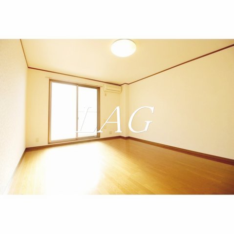 居室・リビング　洋室のお部屋です。