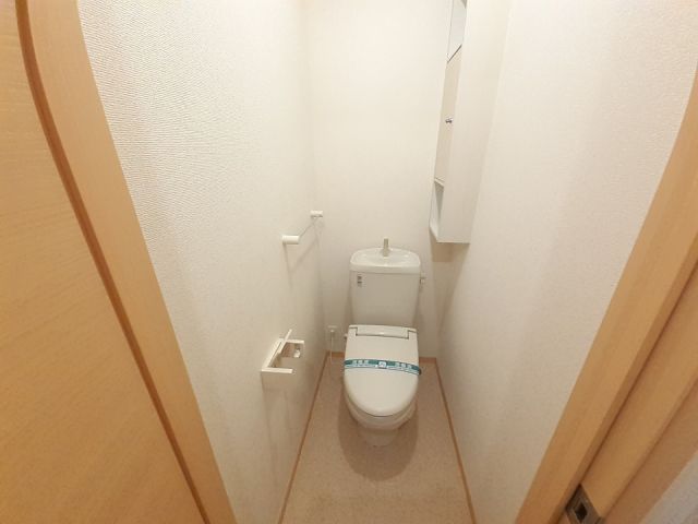 ＪＲ山陰本線 和田山駅 徒歩14分 2階建 築18年のトイレ写真