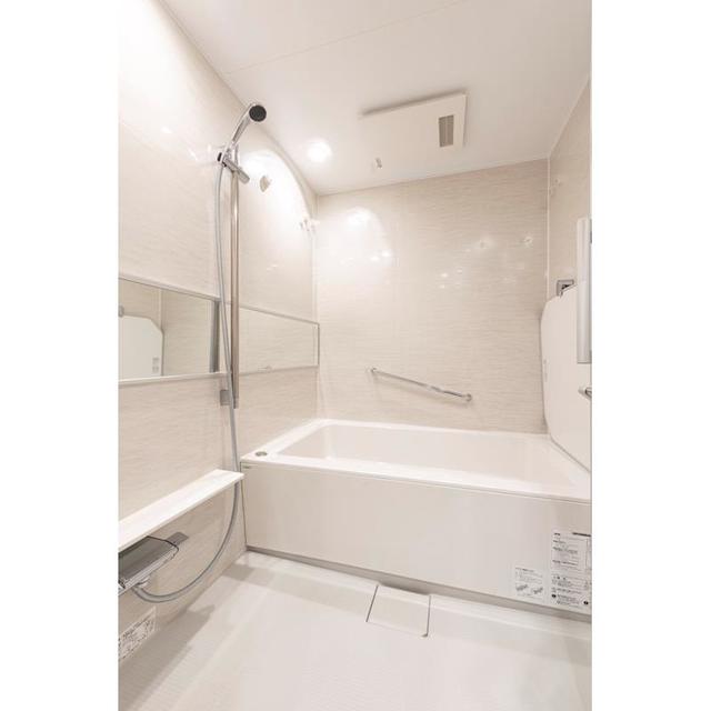 バス・シャワールーム　※写真は同タイプ住戸です。