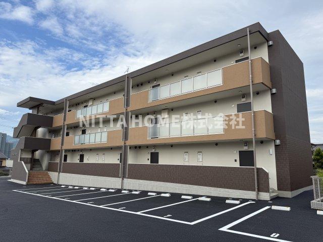 建物外観　２０２５年８月に完成の築浅マンションです☆彡