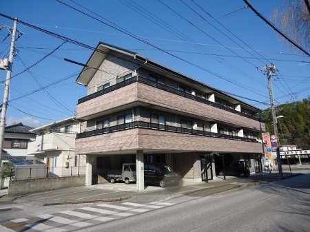 VIRAGE TAKASUの建物外観