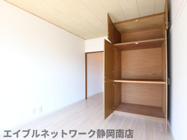 【静岡市駿河区豊田のマンションの収納】