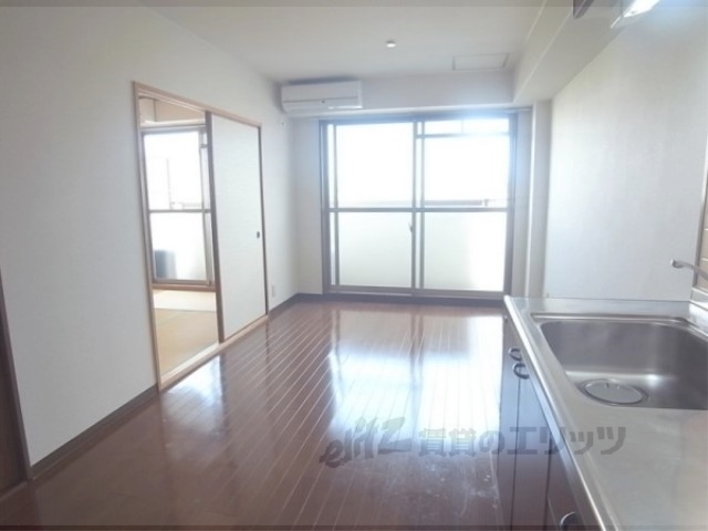 居室・リビング　居室