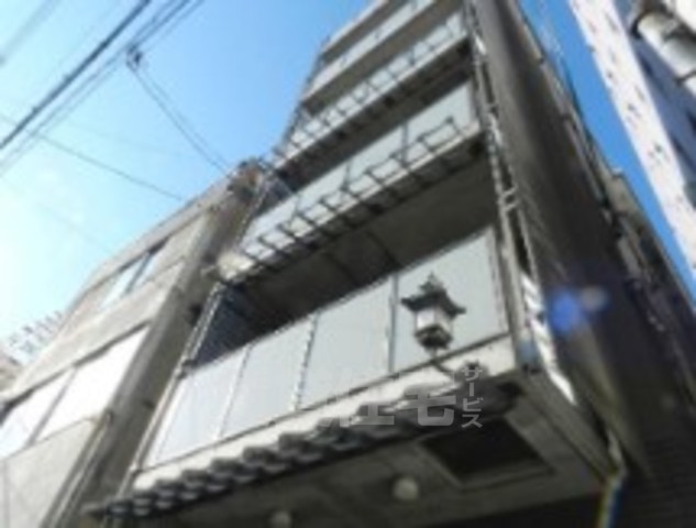 アート四条堀川の建物外観