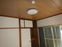 セキュリティ　火災警報器設置済。南側和室照明器具有（無償貸与備品）