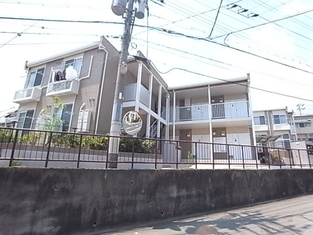 レオパレス野崎通Bの外観写真