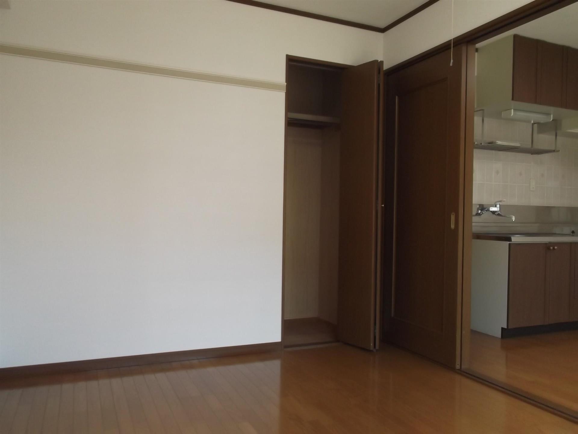 収納　洋室収納