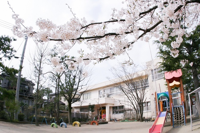 【グランクレスト土合の幼稚園・保育園】