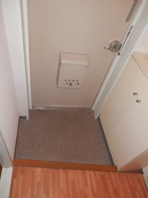 玄関　＊別室参考