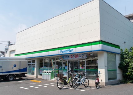 コンビニ　ファミリーマート 環七南馬込三丁目店（コンビニ）まで117m
