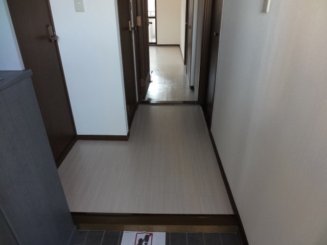 玄関　玄関