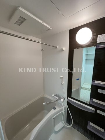 バス・シャワールーム　お風呂で日々の疲れを落としましょう