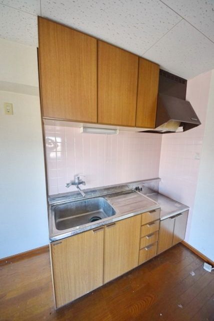 キッチン　※別号室参考写真です