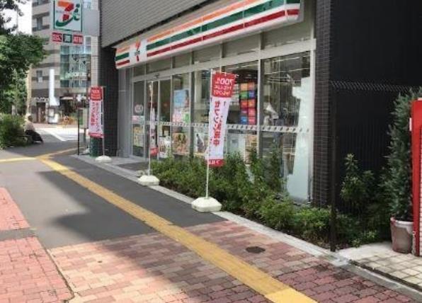 コンビニ　セブンイレブン 文京本郷3丁目店（コンビニ）まで670m