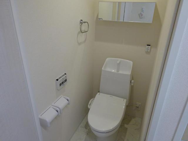 トイレ　ゆったりとした空間のトイレです