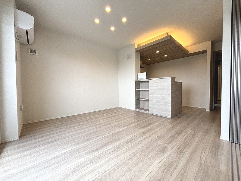 居室・リビング　類似物件。イメージと異なる場合がございます。