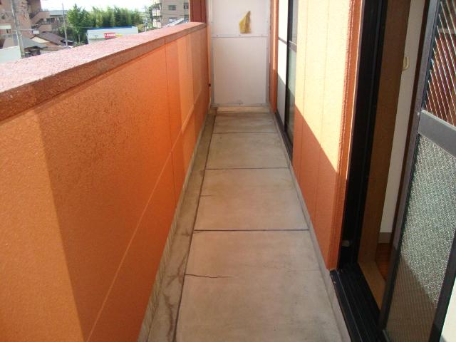 バルコニー　ベランダ