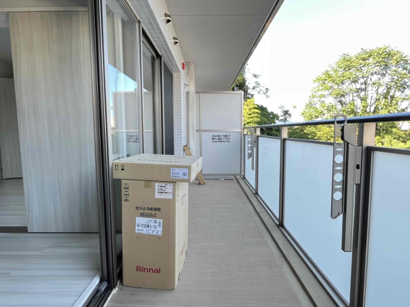 バルコニー　※同型イメージ