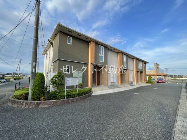 建物外観　【グレイス　Ｖｉｌｌａ　II】おしゃれな外観です