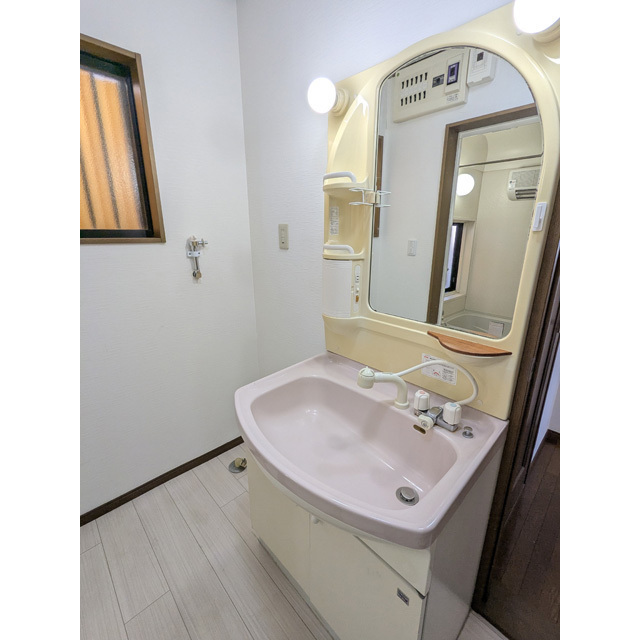 洗面設備　洗面所