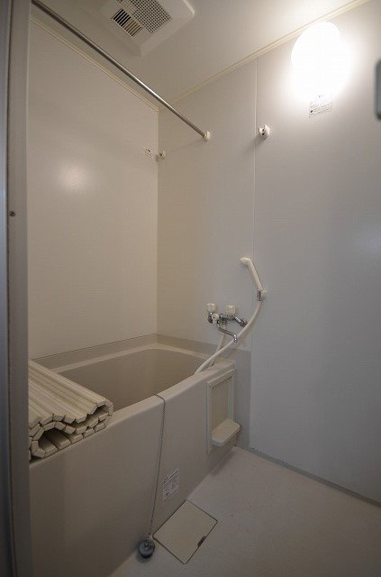 バス・シャワールーム　別号室の写真です