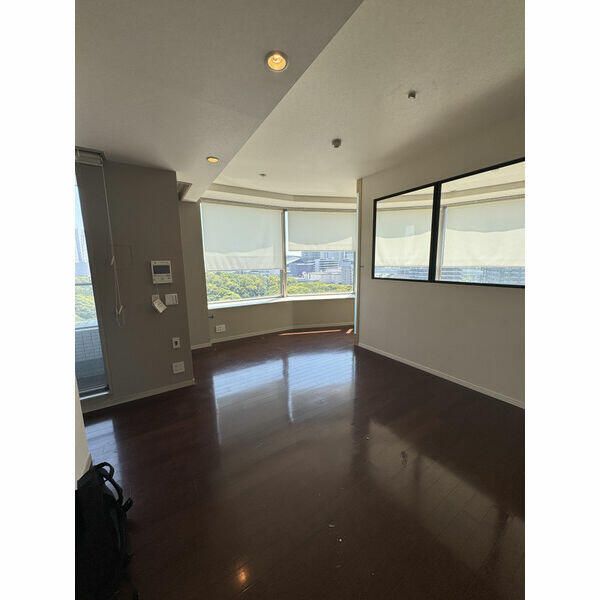 居室・リビング　※別部屋参考写真