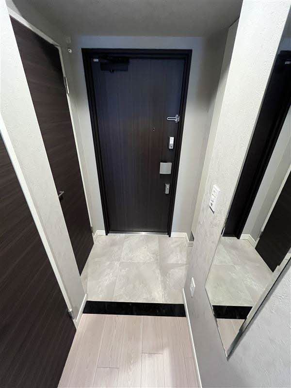 玄関　玄関シューズＢＯＸ完備