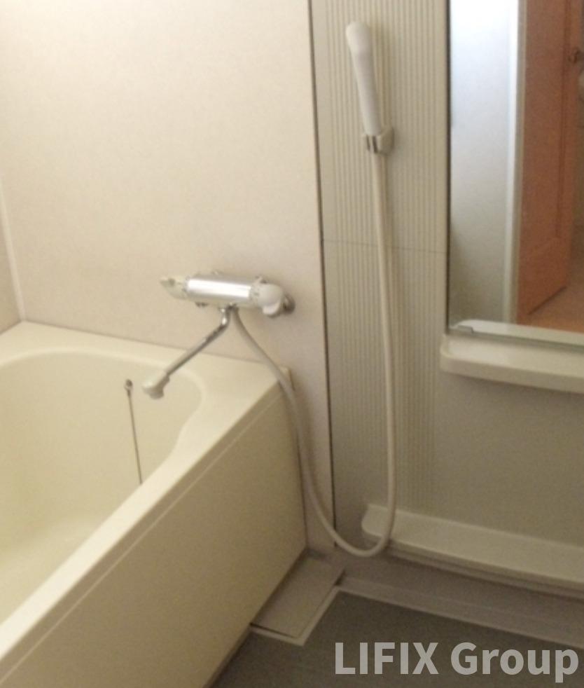 バス・シャワールーム　風呂