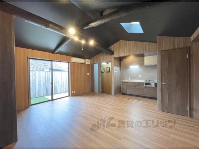 居室・リビング　洋室