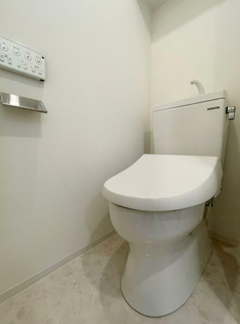 トイレ　トイレ