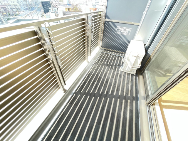 バルコニー　新築の為同間取りの他の階の写真です