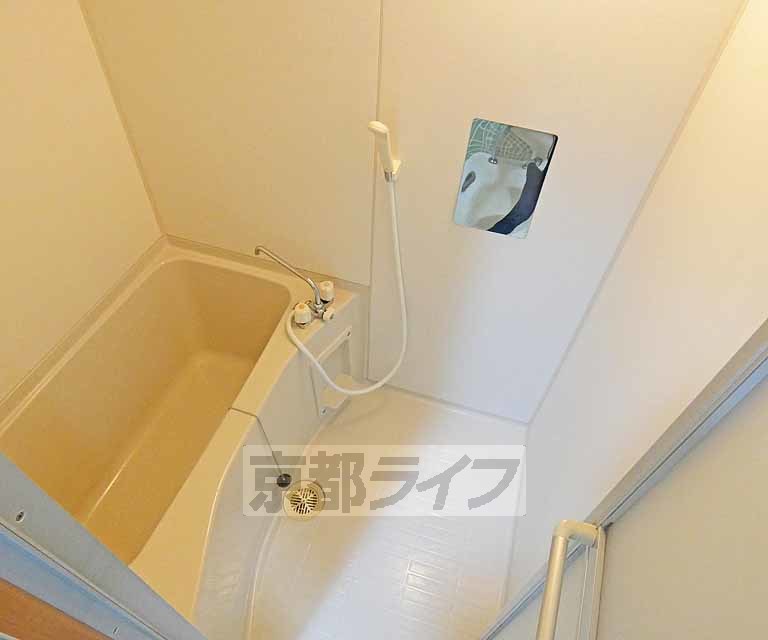 バス・シャワールーム　浴室です。