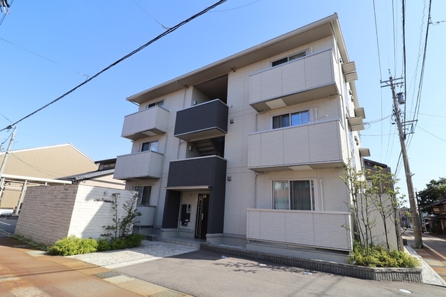 建物外観　建物外観