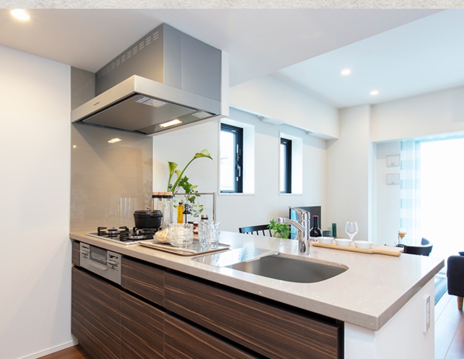 キッチン　モデルルーム写真