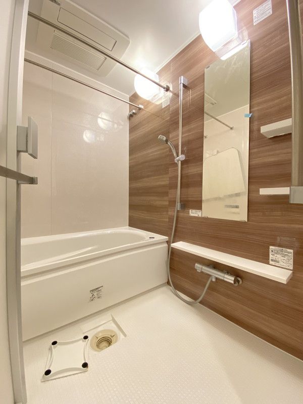 バス・シャワールーム