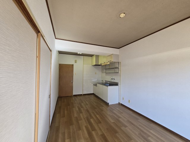 居室・リビング　郷原ビル