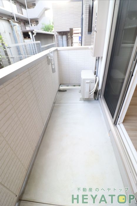 バルコニー　南向きバルコニー（同仕様写真）