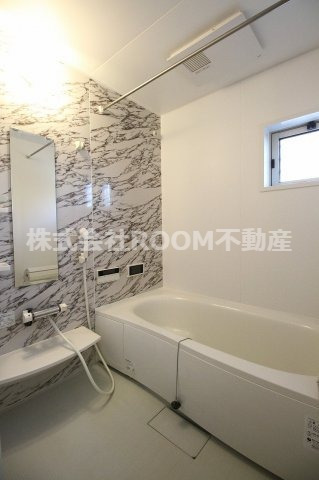 バス・シャワールーム　お風呂です