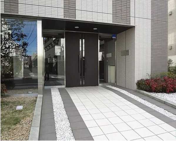 エントランス　プレミアコンフォート高井戸