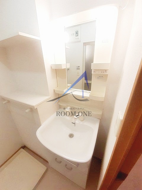 洗面設備　洗面台です。