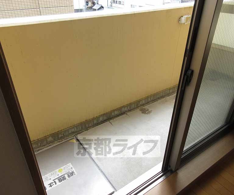 バルコニー　きれいなバルコニーです