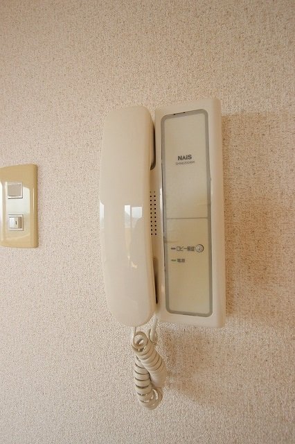 セキュリティ　同物件別号室の写真